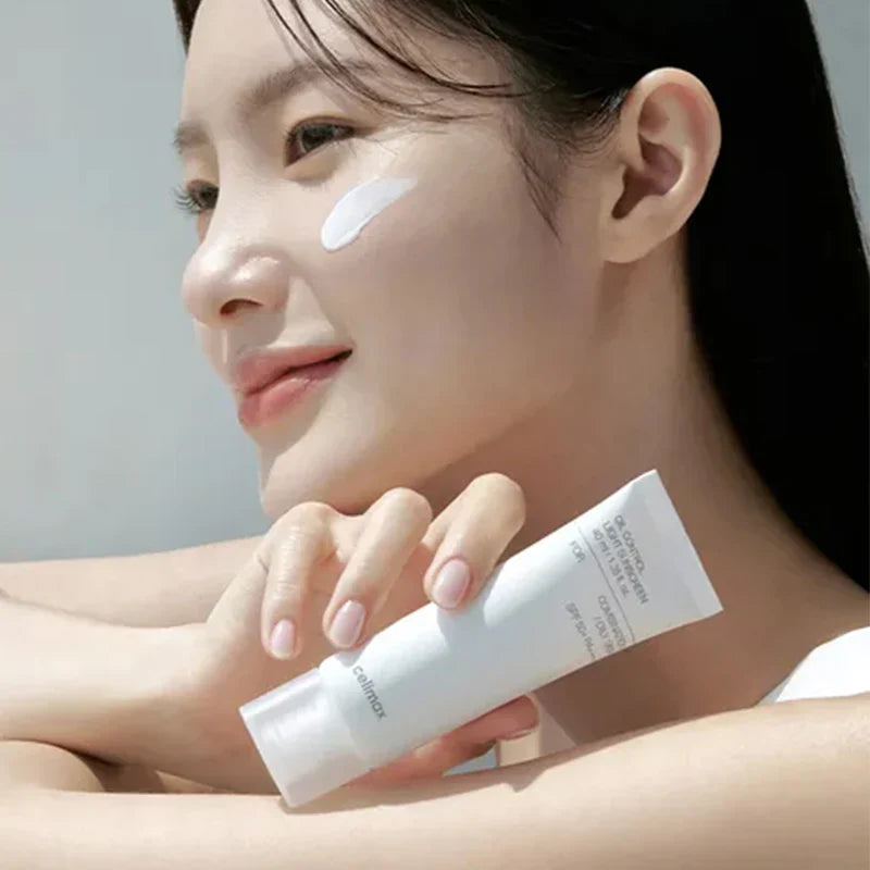 CELIMAX The Derma Oil Control Light Sunscreen SPF50+ PA++++