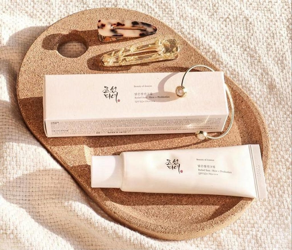 BEAUTY OF JOSEON Relief Sun: Rice + Probiotics SPF50+ PA++++