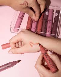 Essence Line N' Stain! Tattoo Lip Liner  Delineador De Labios