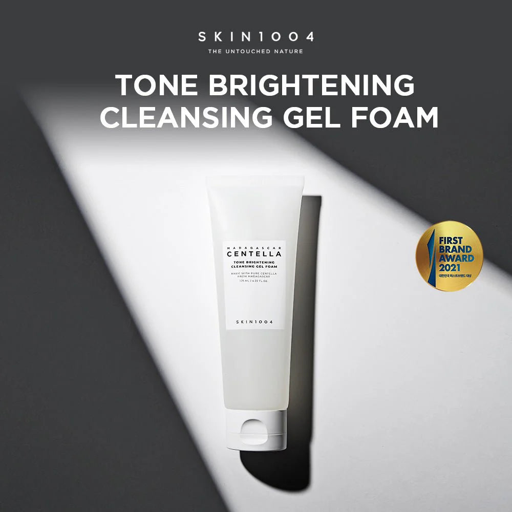 SKIN1004 Madagascar Centella Tone Brightening Cleansing Foam