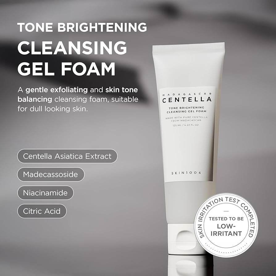 SKIN1004 Madagascar Centella Tone Brightening Cleansing Foam
